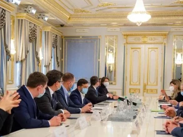 Зеленський планує надати Курбан-Байраму та Ураза-Байраму статус державних релігійних свят