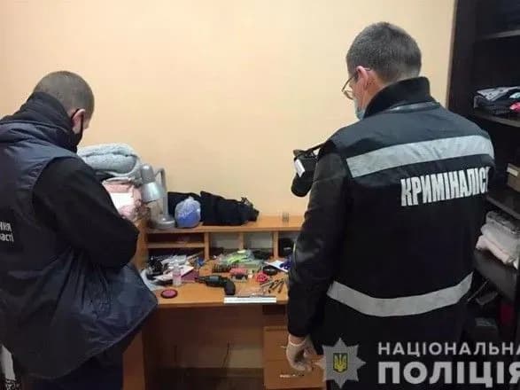 У Хмельницькому суд взяв під варту підозрюваного у пораненні поліцейського