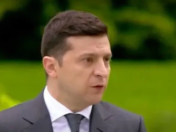 В Україні не можуть знайти міністрів через "кадровий голод" - Президент