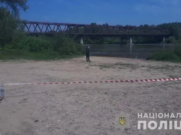 На Закарпатті поліція встановила підозрюваних, причетних до зникнення чоловіка