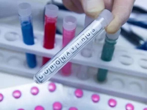 Працюють готелі та літають літаки: як реагують в окупованому Криму на пандемію COVID-19