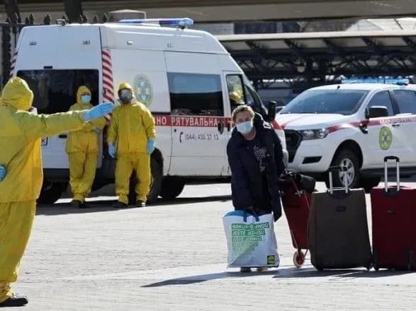 Постанова уряду: відсьогодні в Україні подовжено карантин до 22 червня з поетапним послабленням