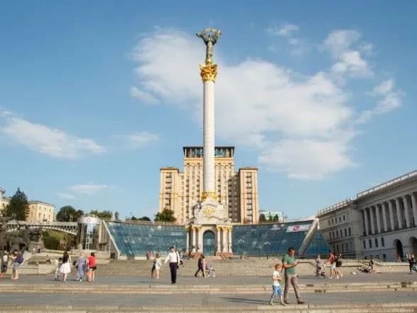 Дитячі садочки, пляжі та кладовища: що планують відкрити у столиці з 1 червня