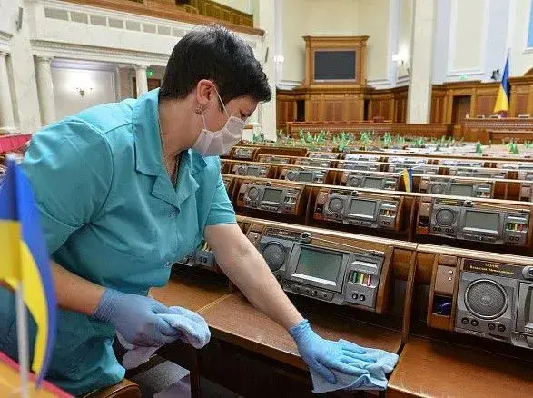 Електронний документообіг у ВР: нардепи проходять навчання з цифрової грамотності