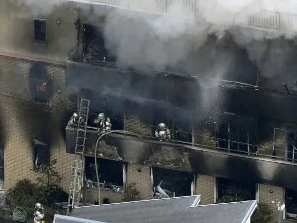 В Японии арестовали мужчину, который летом прошлого года поджег студию Kyoto Animation и убил 36 человек