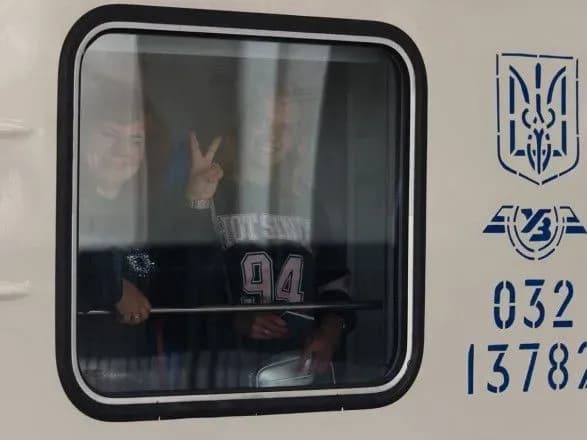 Укрзалізниця відкрила продаж квитків ще на дев'ять поїздів