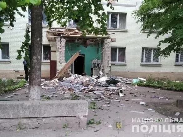 Іноземці підірвали банкомат і викрали 400 тис. грн: їх затримали