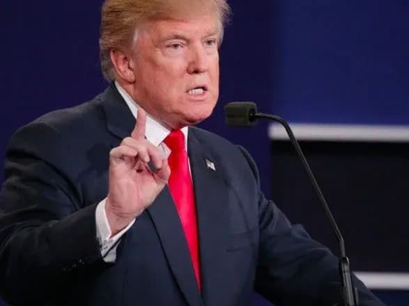 Протести у Міннесоті: Twitter позначив пост Трампа міткою "героїзації насильства"