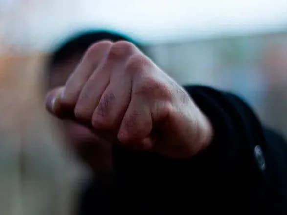 Віталій Стрижак: поліція АРК повідомила про підозру омонівцю, який побив проукраїнського активіста в окупованому Севастополі