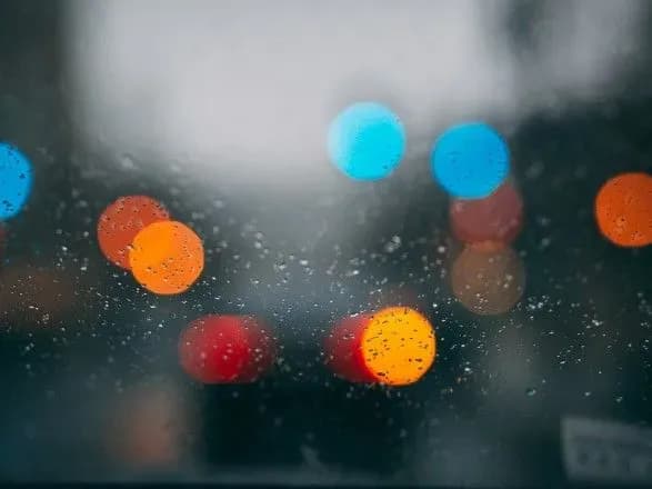 Дощі з грозами та до 22° тепла: прогноз погоди на сьогодні