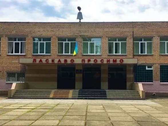 COVID-19 підтвердили у директора однієї зі столичних шкіл – Кличко