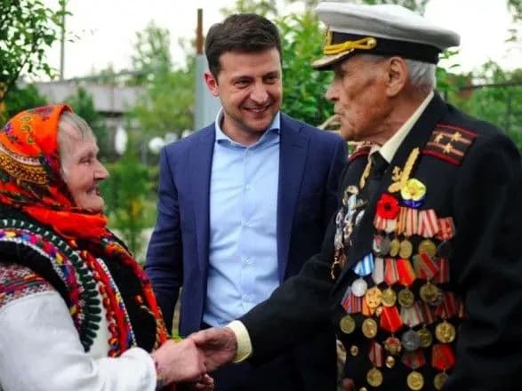 Кабмін підтримав указ Зеленського про довічні стипендії учасникам Другої світової війни