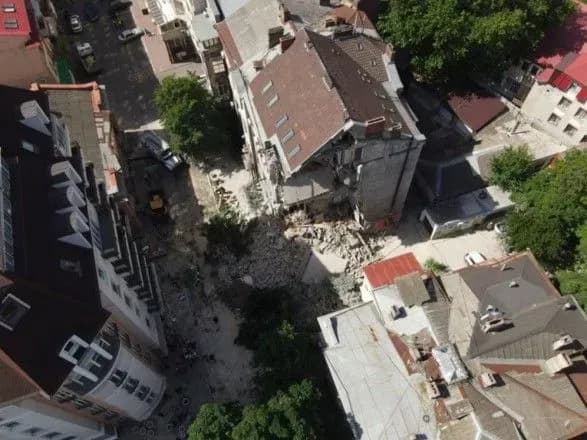 Через обвал житлового будинку в Одесі поліція почала розслідування