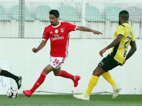 Самый титулованный клуб Португалии продолжил безвыигрышную серию в Примейре