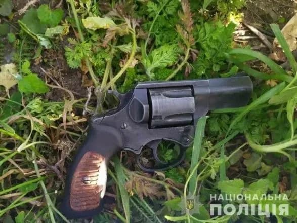 Чоловік вистрелив у депутата Броварської райради