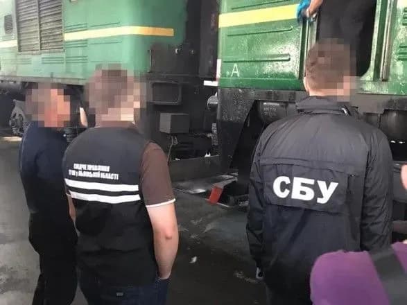 Вживані запчастини для поїздів з РФ на 3,7 млн грн: СБУ викрила посадовців філії Укрзалізниці