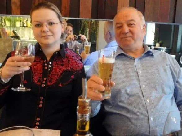 Поліція Британії зробила нову заяву у справі Скрипалів: збирає інформацію