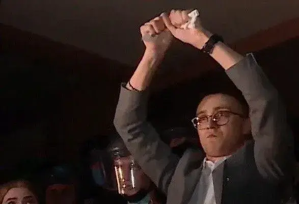 Провокації і дестабілізація ситуації в країні. Що насправді відбувається під стінами суду у справі Стерненка?