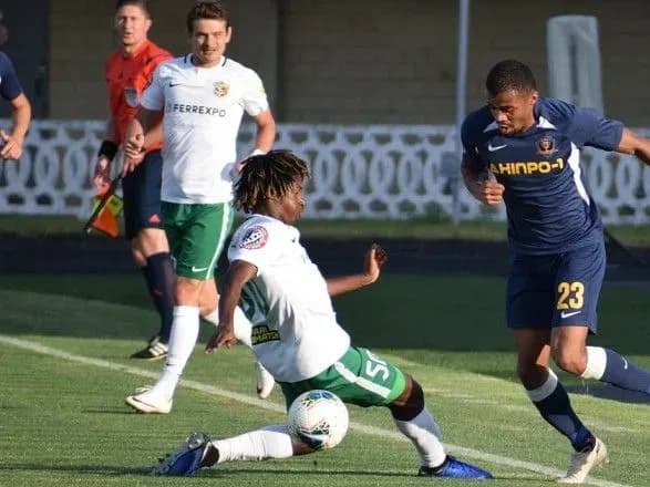 "Ворскла" у меншості перервала переможну серію "Дніпра-1"