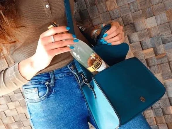 В Україні зростають обсяги виробництва лікерів та слабоалкогольних напоїв