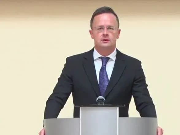 Сіярто запевнив, що Будапешт зацікавлений у добросусідських відносинах з Україною