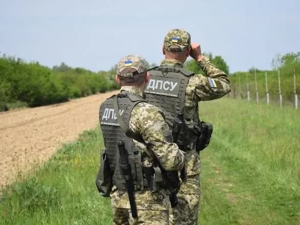 С начала года зафиксировано более 140 попыток контрабанды наркотиков