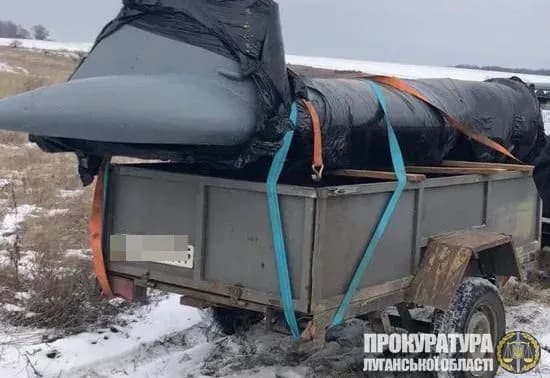 Двох мешканців Луганщини судитимуть за спробу вивезти до РФ частину військового гвинтокрила