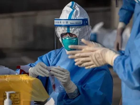 На коронавірусну інфекцію у світі захворіло вже 10,6 млн осіб