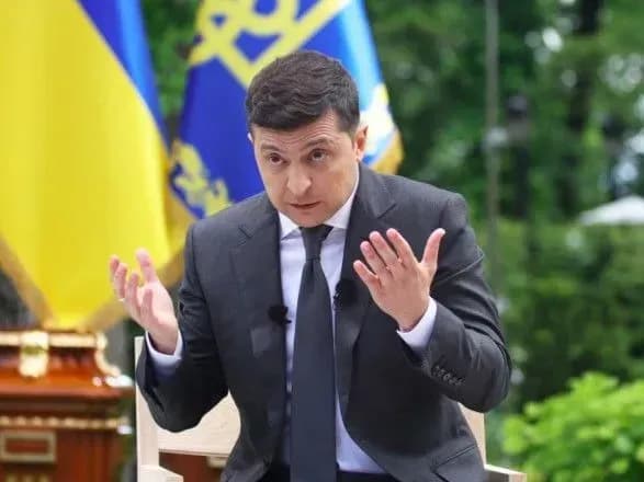 Зеленський про ліквідацію аварії танкера Delfi: хтось має нести відповідальність