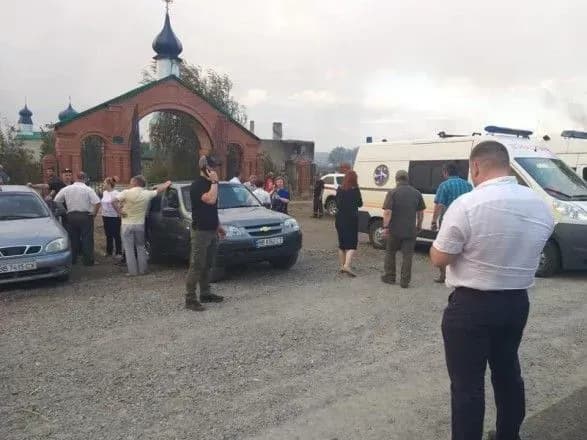 Представництво Офісу Омбудсмена прийняло близько 20 дзвінків від постраждалих через пожежі на Луганщині