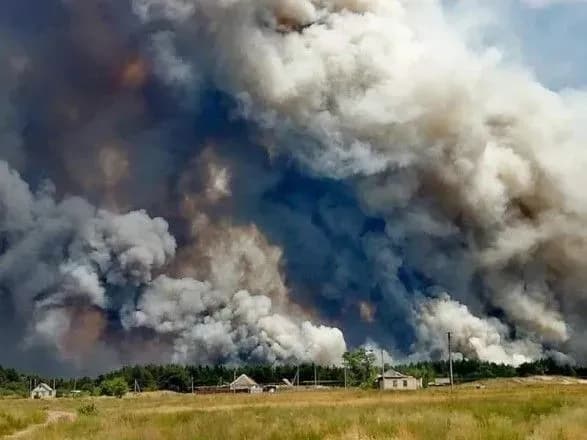 Лесные пожары в Луганской области: из Краматорска вылетело 2 пожарных самолета