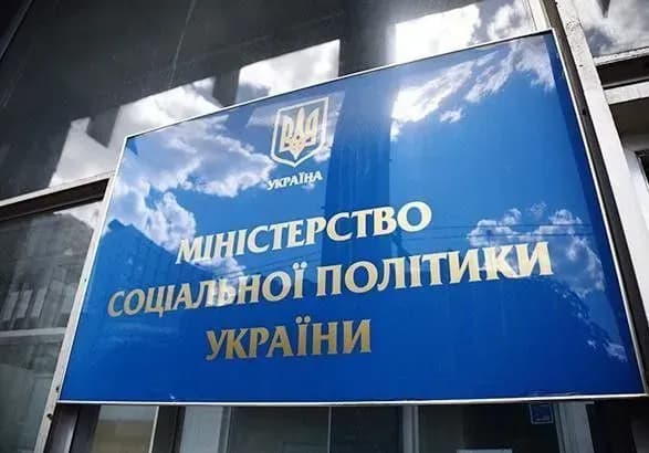 Члени сімей померлих від COVID-19 медиків отримають державну допомогу