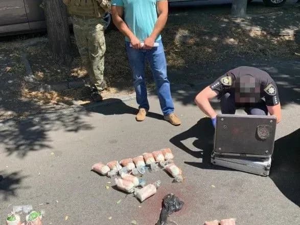 СБУ блокувала масштабну контрабанду нарковмісних ліків з Африки