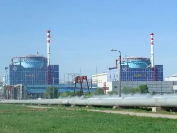 Производство электроэнергии на АЭС почти вдвое превысило ТЭС