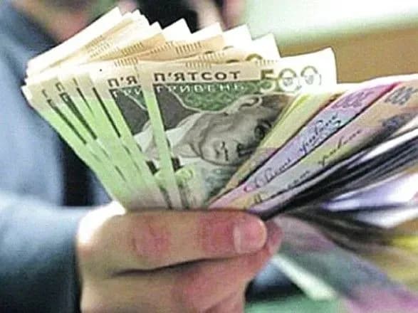 Матіос прокоментував риторику підвищення зарплат чиновникам