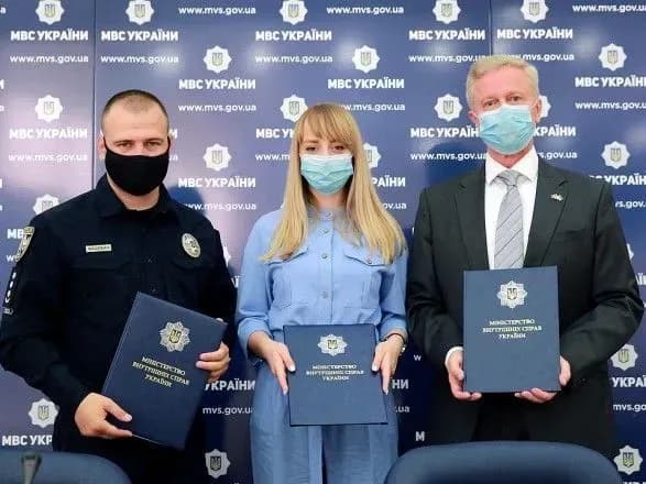 У Нацполіції проведуть гендерне оцінювання: підписали меморандум