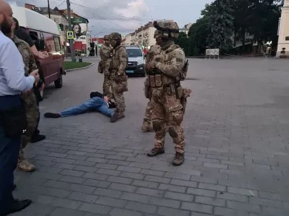 Шмигаль подякував учасникам спецоперації у Луцьку