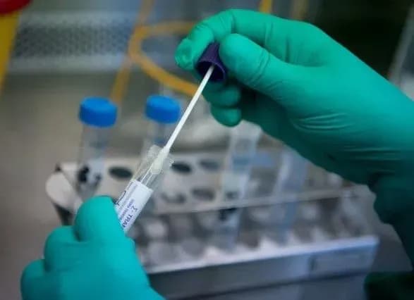 В Україні вже майже 61 тис. випадків COVID-19, за добу - 829