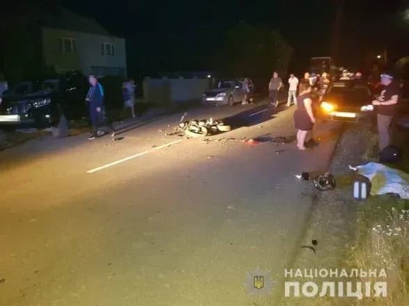 На Закарпатті позашляховик насмерть збив 18-річного мотоцикліста