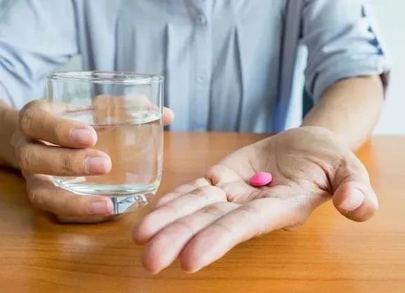 Просили води: на Донбасі викрили шахраїв, які грабували пенсіонерів