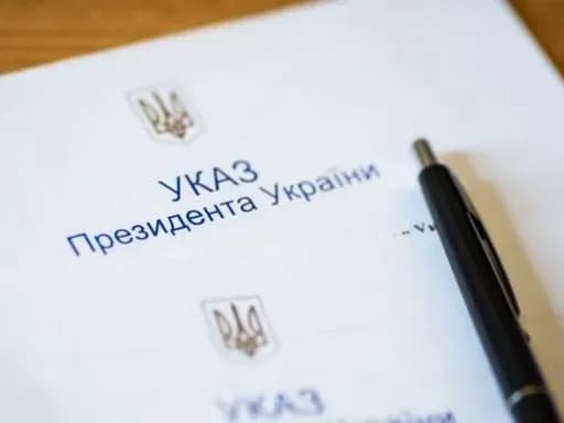 Зеленський утворив військово-цивільну адміністрацію в Лисичанську