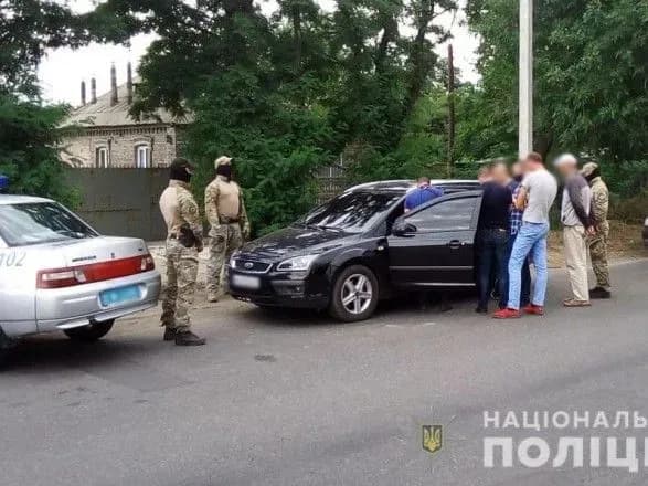 У прифронтовій Костянтинівці викрили групу сутенерів