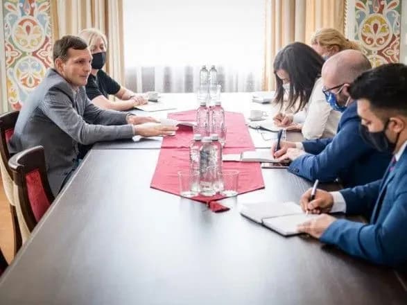 Катастрофа літака МАУ в Ірані: у МЗС "звірили годинники" з представниками потерпілих держав