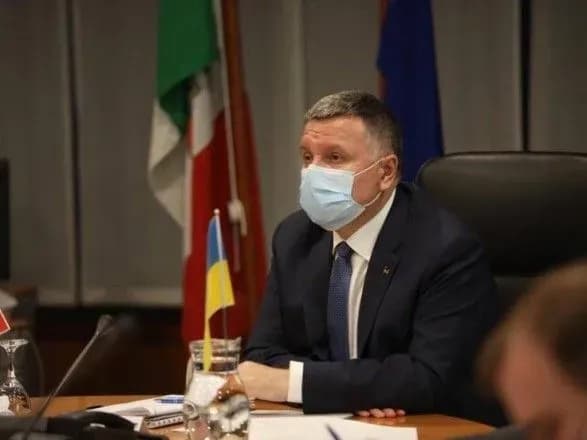 Україна перейматиме досвід Італії у боротьбі з нелегальною міграцією морем - Аваков