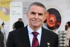 Зеленский, ОП и Кабмин планируют внести средства на строительство памятника Каденюку