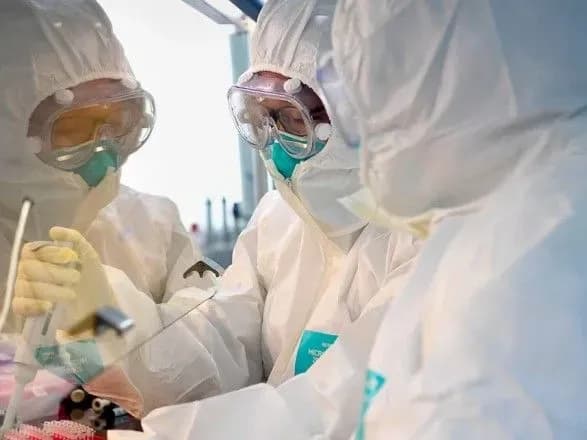 Найбільше випадків COVID-19 за добу у столиці зафіксовано у Деснянському районі