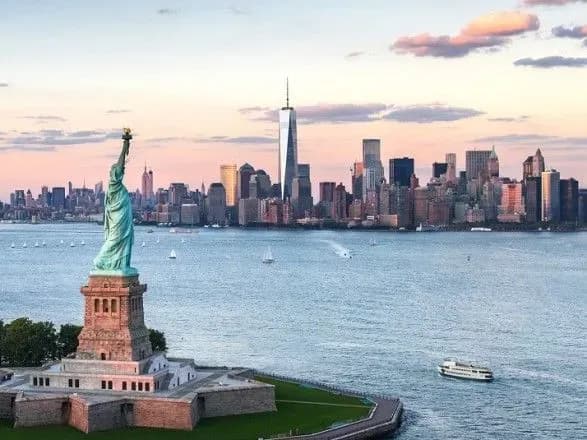 Пандемія: у Нью-Йорку встановлять блокпости, за порушення карантину – штраф у 10 тис. доларів