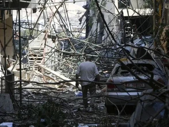 Вибух у Лівані: Трамп надіслав у Бейрут три літаки з допомогою