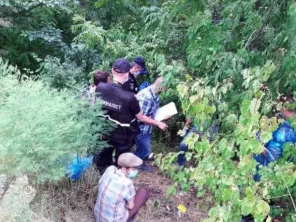 Неповнолітнього хлопця підозрюють у вбивстві 12-річної дівчинки на Київщині