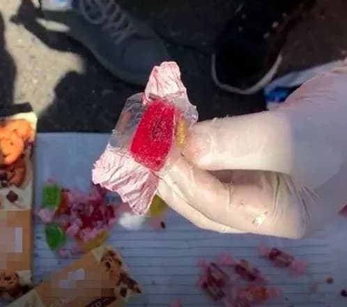 "Секретна інформація у цукерках": співробітника СБУ та ексвійськового підозрюють у держзраді